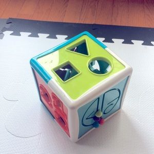 Battat Infant Shape Sorter